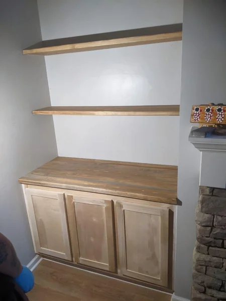 Built-in wall unit with entertainment center